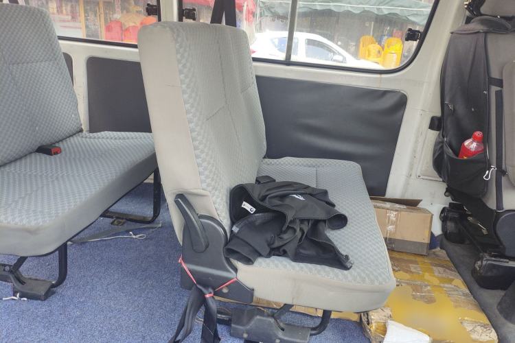 Used Jinbei Express 2017 2.0L Classic Version V19