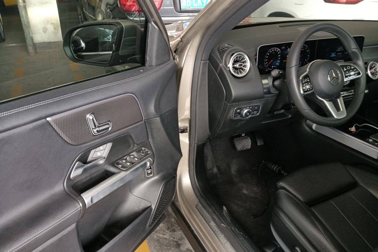 Used Mercedes-Benz GLB 2020 Updated GLB 200 Dynamic Edition