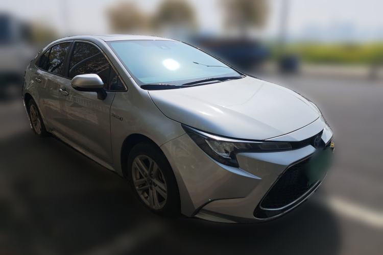 Used Toyota Levin 2022 Dual-Engine 1.8H E-CVT Luxury Edition Front Right 45 Deg