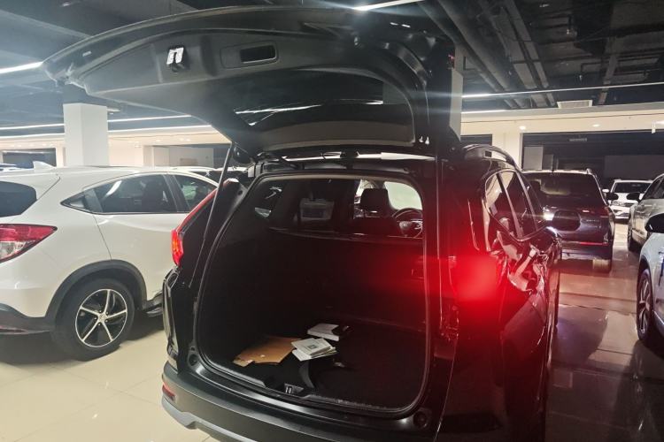 Used Honda CR-V 2021 240TURBO CVT Two-Wheel Drive Urban Edition Trunk