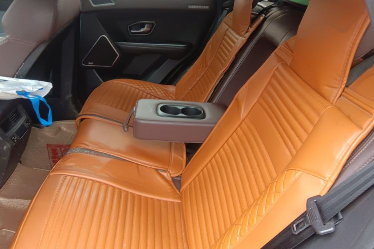 Used Land X7 2015 2.0T Panoramic Prestige Edition Left Rear Seat