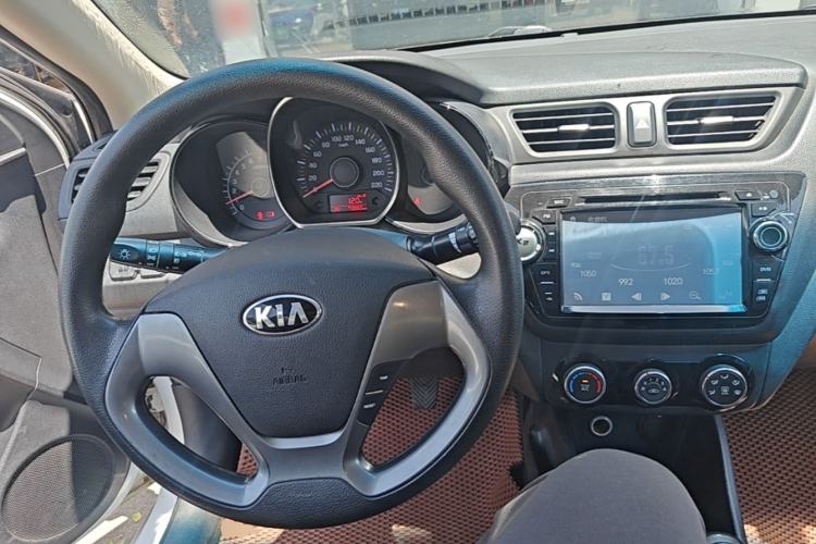 Used Kia K2 2015 Sedan 1.4L MT GLS
