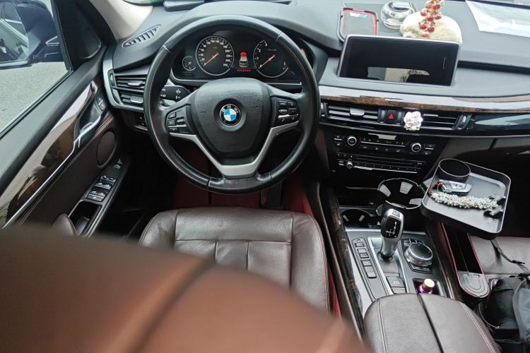 Used BMW X5 2017 xDrive28i Steering Wheel