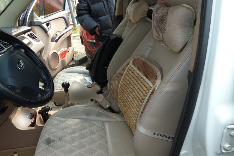 Used Kia Sportage 2013 2.0L Manual Two-Wheel Drive GL Trim
