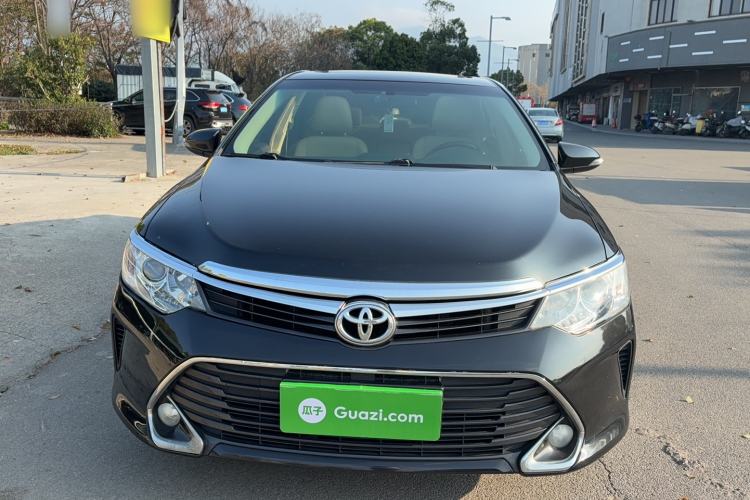 Used Toyota Camry 2016 2.0G 10th Anniversary Leading Edition