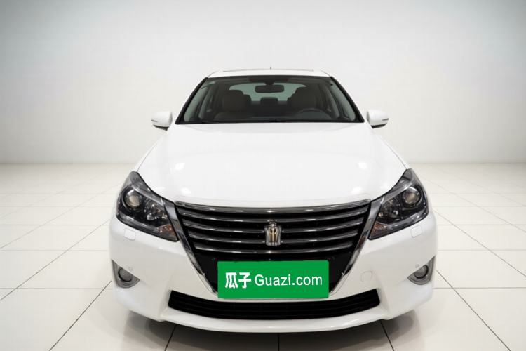 Used Toyota Crown 2012 2.5L Royal Leather Edition