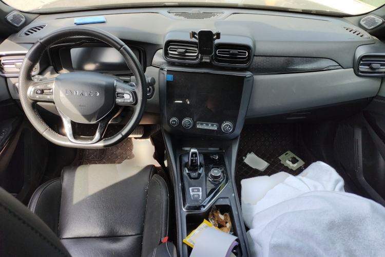 Used Lynk & Co 03 2021 1.5TD DCT Jing Champion Edition Center Console