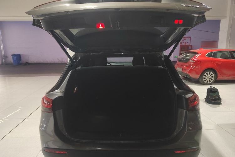 Used Mercedes-Benz GLA 2022 Second Facelift GLA 200 Trunk