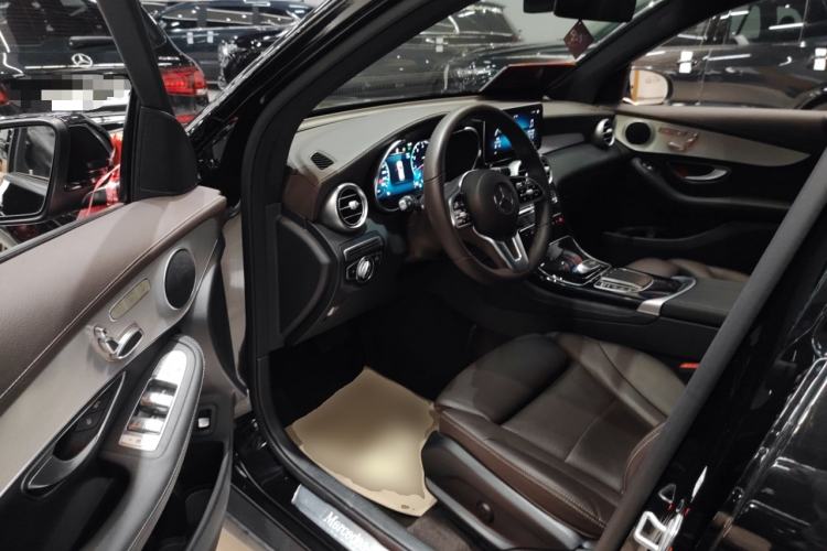 Used Mercedes-Benz GLC 2021 GLC 260 L 4MATIC Dynamic Edition
