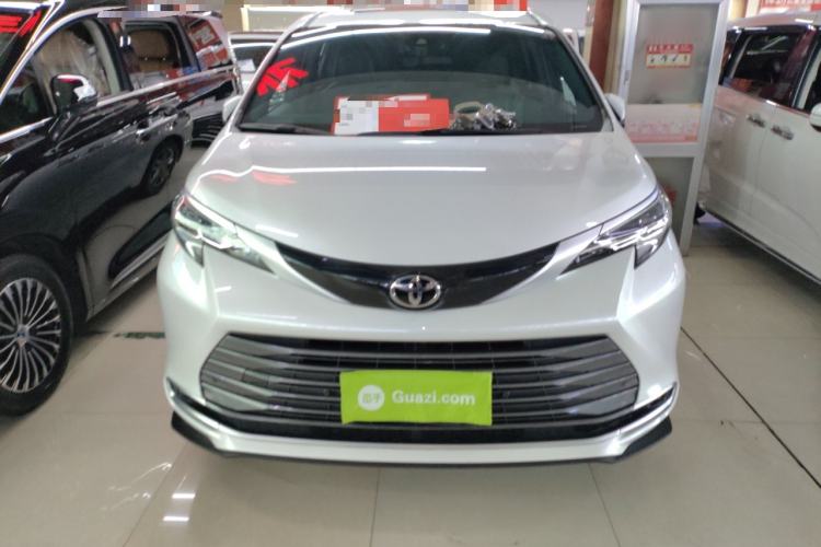 Used Toyota SIENNA 2024 2.5L Hybrid Four-Wheel Drive Luxury Edition