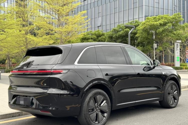 Used Li Auto L6 2024 Pro Model Exterior 2