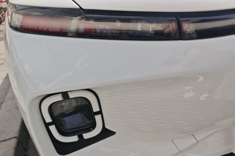 Used Geometry E Firefly 2024 401 km Fluorescent
