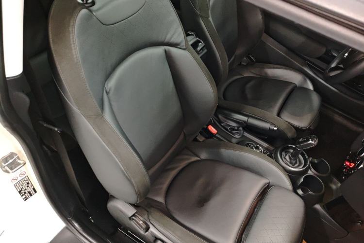 Used MINI MINI 2022 Updated 1.5T COOPER Classic Edition