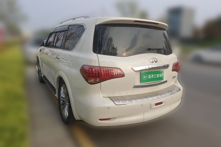 Used Infiniti QX80 

