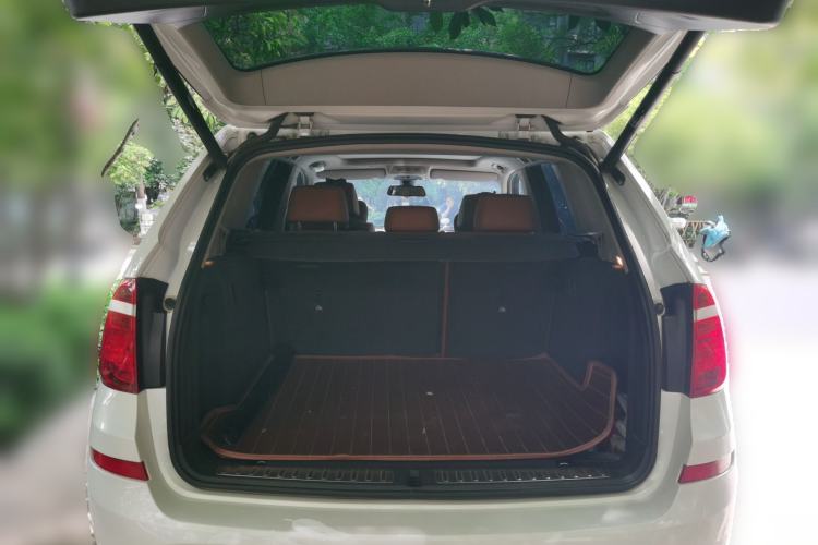 Used BMW X3 2014 xDrive20i Leading Model