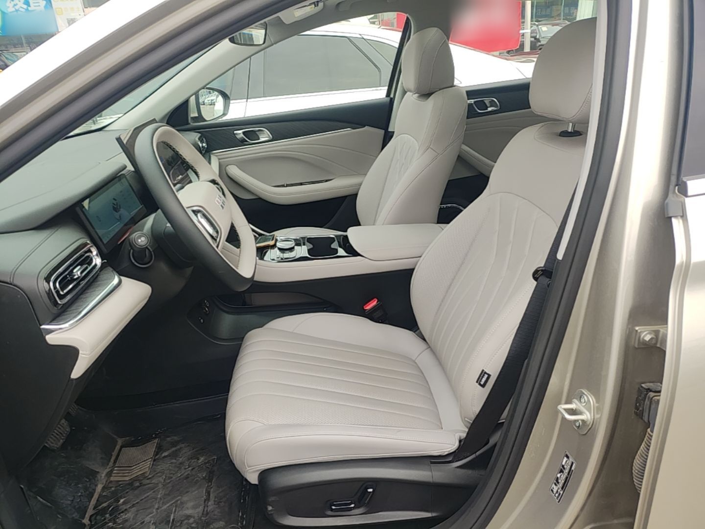 Geely Galaxy Stellar 6 2026 Model 125km Exploration+ Edition — снимка 17