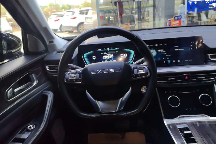 Used EXEED Lanyue 2021 400T Two-Wheel Drive Starlight Pro Edition 7-Seater
