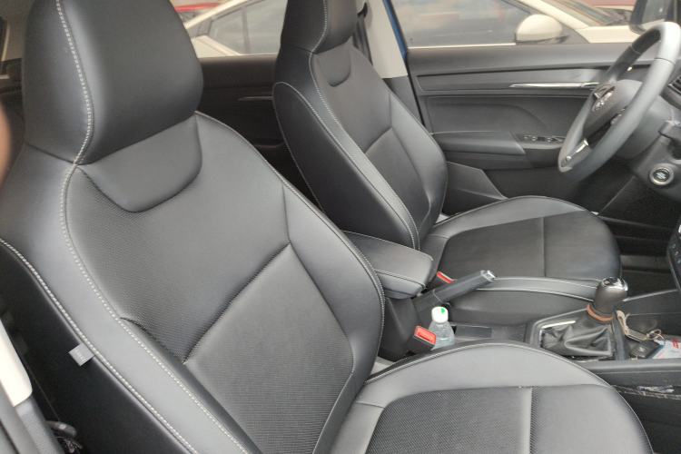 Used Skoda Kamiq 2021 1.5L Automatic Comfort Edition
