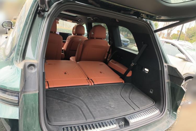 Used Li Auto L9 2022 Max model