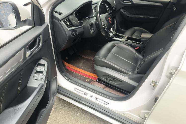 Used Roewe RX5 New Energy 2017 eRX5 50T Hybrid Connected Prestige Flagship Edition Driver Seat