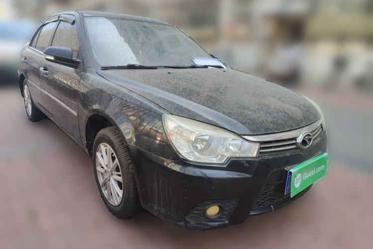 Used Soueast V3 Lingyue 2014 1.5L Manual Entry-Level Version Front Right 45 Deg