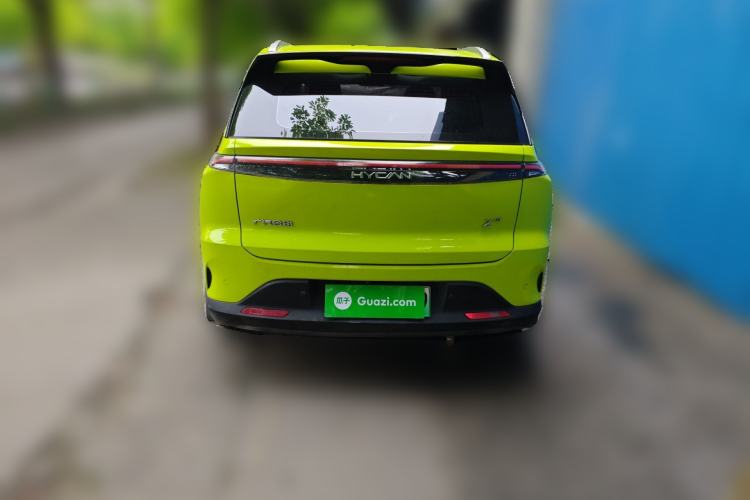 Used Hycan Z03 2022 510 km Range Trendy Cool Version 160 kW 61.13 kWh Rear