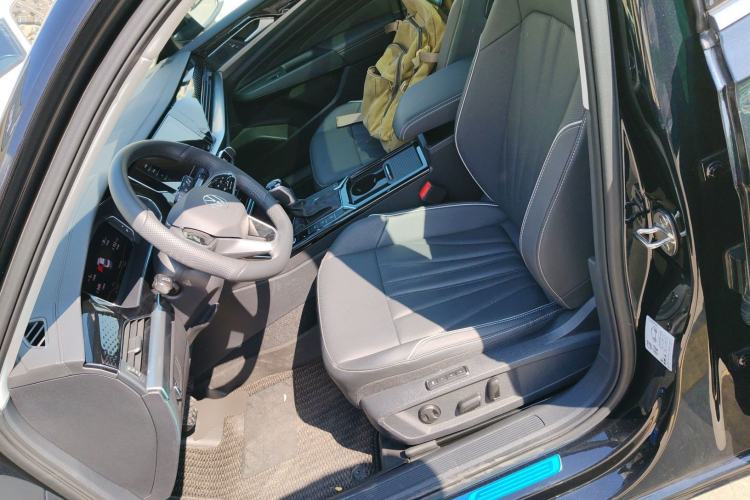 Used Volkswagen Passat 2024 380TSI Elite Edition