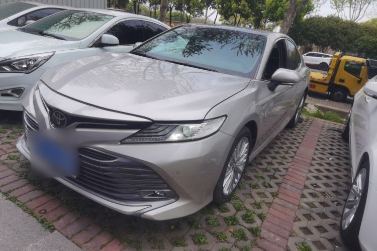 Used Toyota Camry 2019 2.5G Luxury Edition China VI Standard