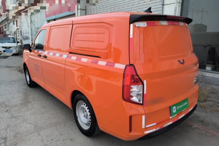 Used Wuling Zhengcheng 2021 1.5T Manual Comfort Version with Enclosed Windows