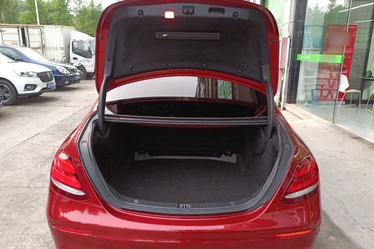 Used Mercedes-Benz E-Class 2017 E 200 Sport