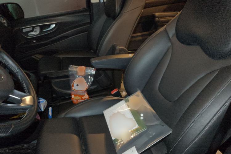 Used Mercedes-Benz Vito 2021 2.0T Business Version 7 Seats
