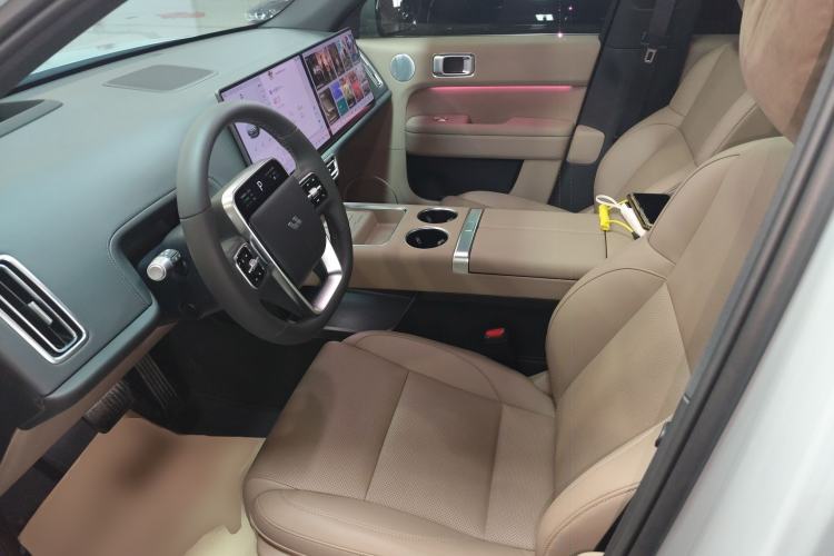 Used Li Auto L6 2025 Pro Smart Refresh Edition
