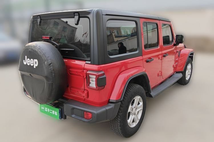 Used Jeep Wrangler 2019 2.0T Sahara 4-Door Version China V Standard

