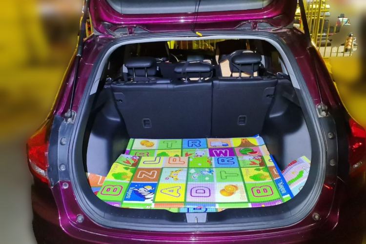 Used Honda Jade 2017 1.8L automatic Comfort version 5 seats Trunk