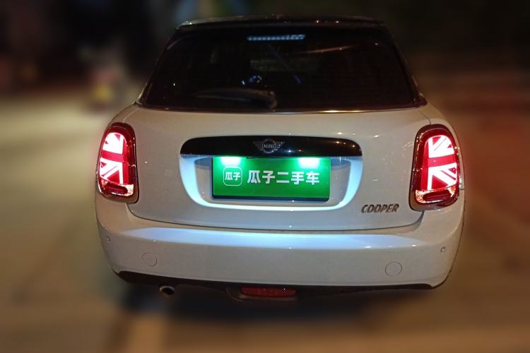 Used MINI 2021 1.5T COOPER Artist
