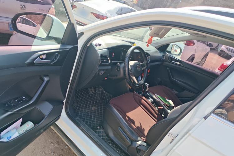 Used Volkswagen Tacqua 2020 1.5L Automatic Yue