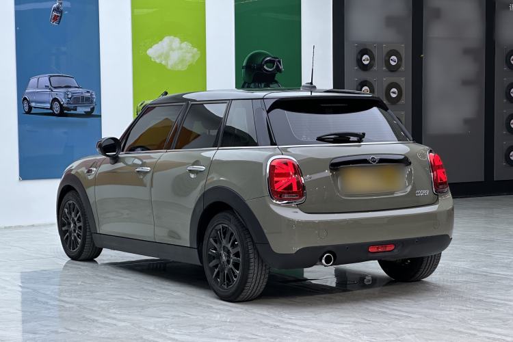 Used MINI 2019 1.5T COOPER Classic Edition Five-Door Version

