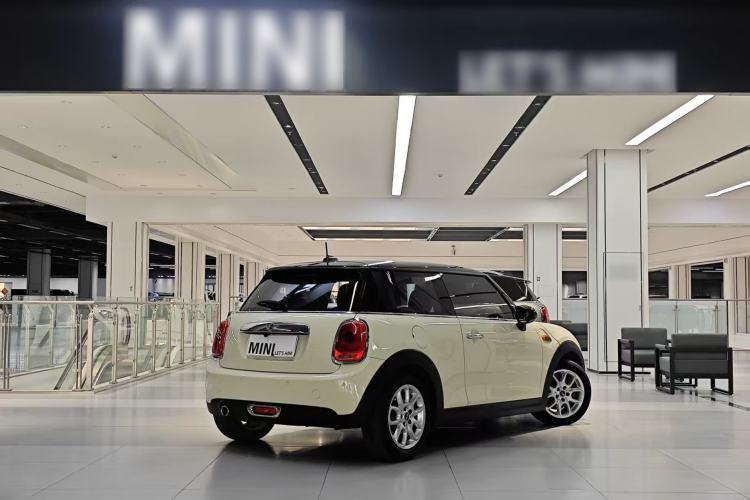 Used MINI 2016 1.2T ONE Exterior 3