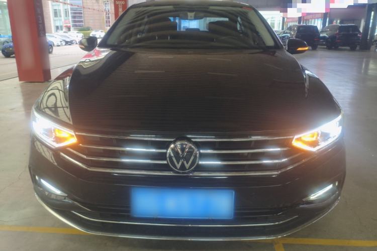 Used Volkswagen Magotan 2020 330TSI DSG Leading Model

