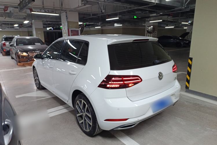 Used Volkswagen Golf 2018 230TSI Automatic Luxury Version