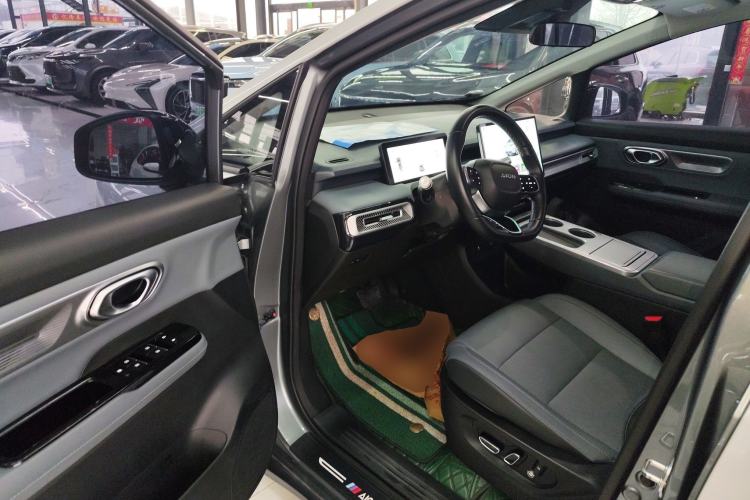 Used AION Y 2023 Plus 510 Smart Edition
