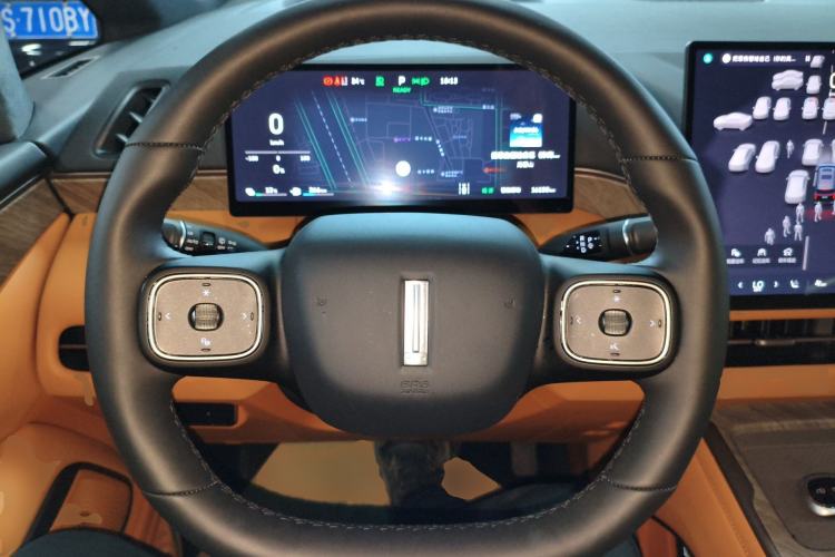 Used Wey Gaoshan 2025 Four-Wheel Drive Alpine 8
