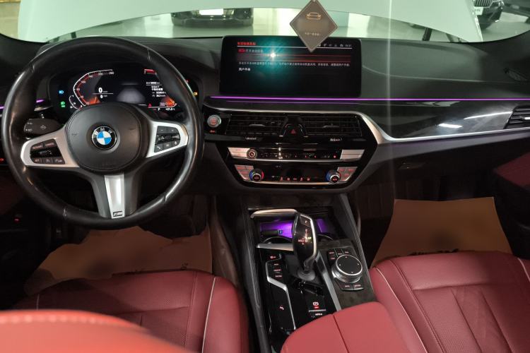 Used BMW 5 Series 2021 525Li M Sport Package Center Console