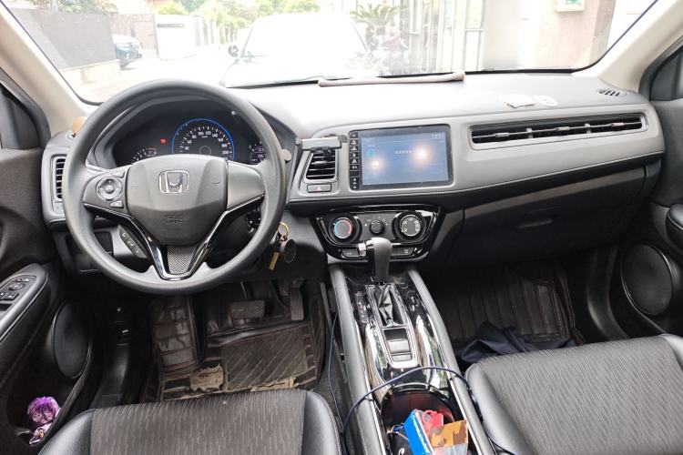 Used Honda Vezel 2020 1.5L CVT Pioneer Edition Center Console
