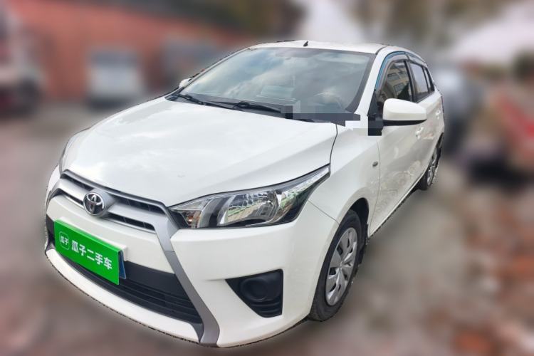 Used Toyota YARiS L Zhi Xuan 2015 1.5E Automatic Charm Edition