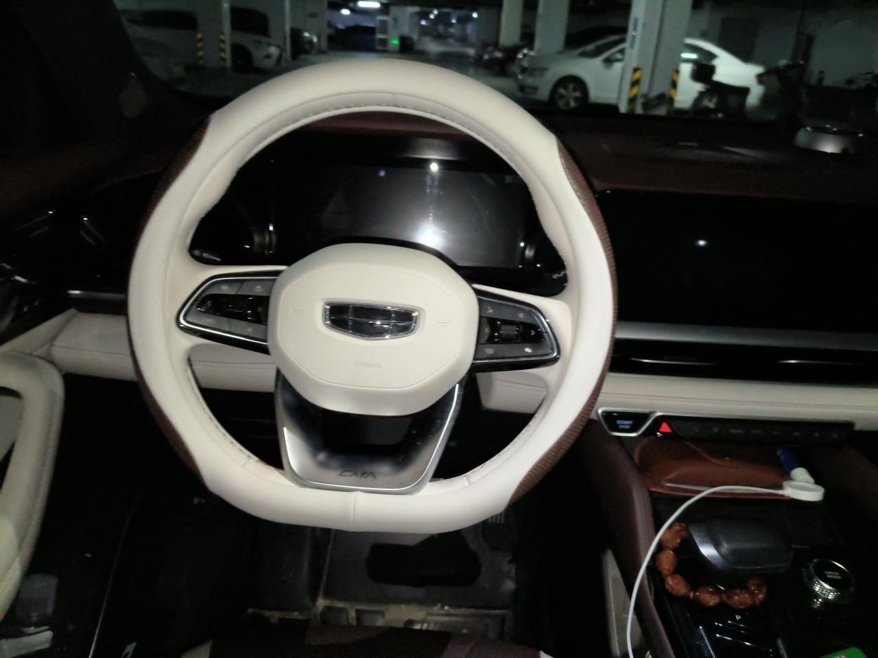 Geely Auto Monjaro L 2023 2.0TD High-Power Automatic Two-Wheel Drive Flagship Version — снимка 9