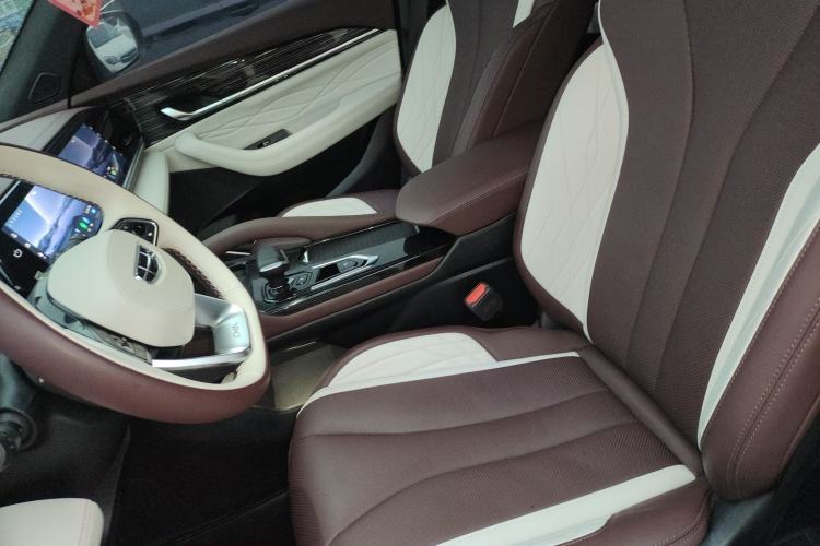 Used Geely Auto Monjaro L 2021 2.0TD DCT EVO Two-Wheel Drive Prestige Version
