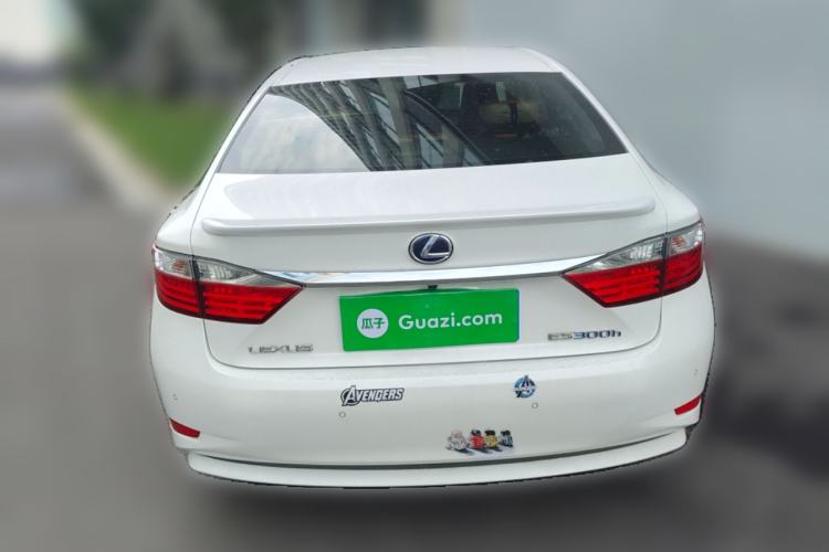 Used Lexus ES 2013 300h Elite Edition