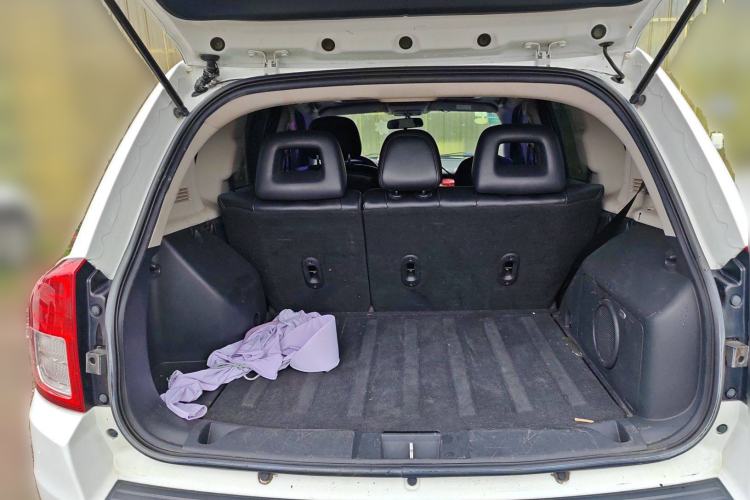 Used Jeep Compass 2013 2.0L two-wheel drive luxury version
