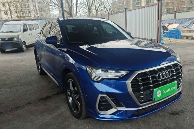 Used Audi Q3 2021 35 TFSI Fashion Dynamic Model
